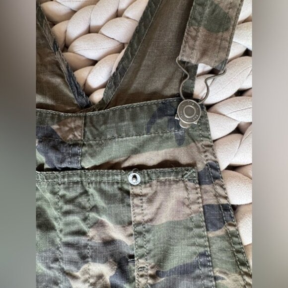 TNA Camouflage Overalls - XS - Picture 8 of 12